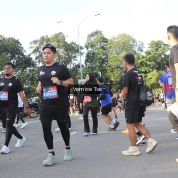 Runner Photo 3841358