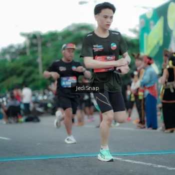 Runner Photo 3841382