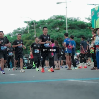 Runner Photo 3841535