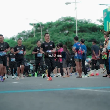 Runner Photo 3841537