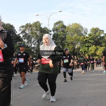 Runner Photo 3841583