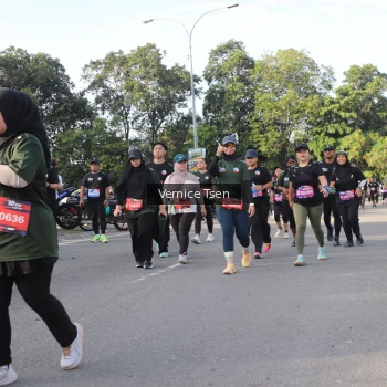 Runner Photo 3841594