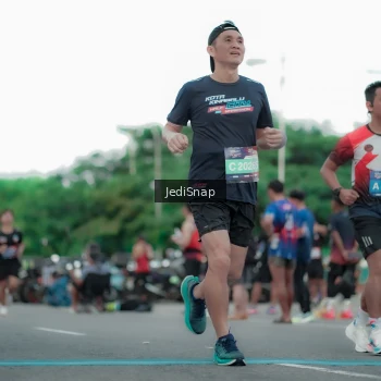 Runner Photo 3841597