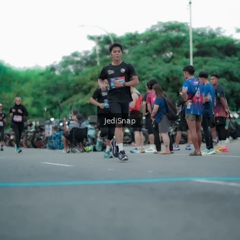 Runner Photo 3841667
