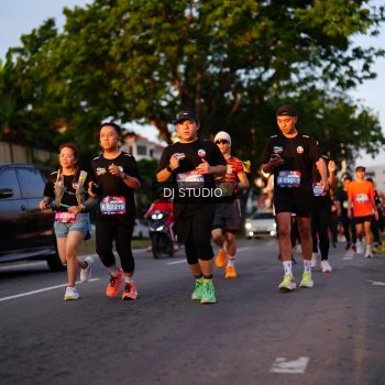 Runner Photo 3841699