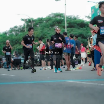 Runner Photo 3841705