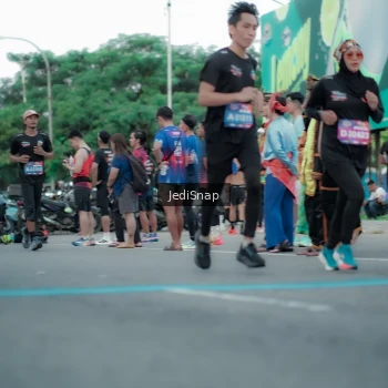 Runner Photo 3841767