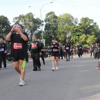 Runner Photo 3841776