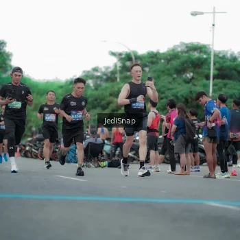 Runner Photo 3841819