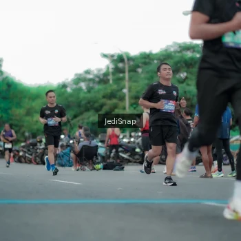 Runner Photo 3841845