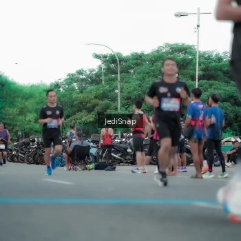 Runner Photo 3841878