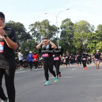 Runner Photo 3841922