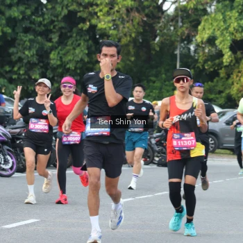 Runner Photo 3841992