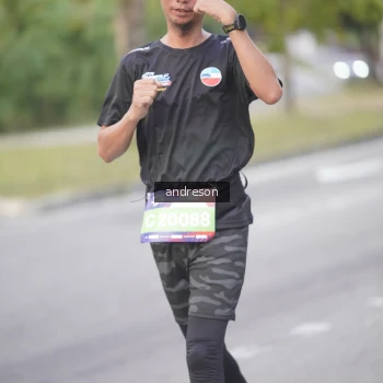 Runner Photo 3842004