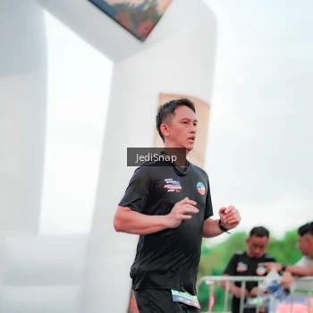 Runner Photo 3842083