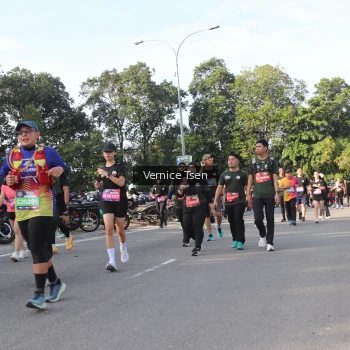 Runner Photo 3842119