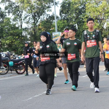Runner Photo 3842158