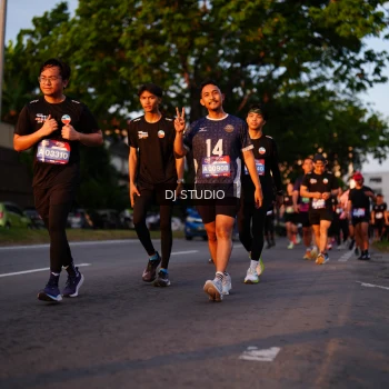 Runner Photo 3842192