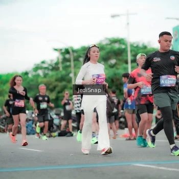 Runner Photo 3842224