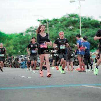 Runner Photo 3842225