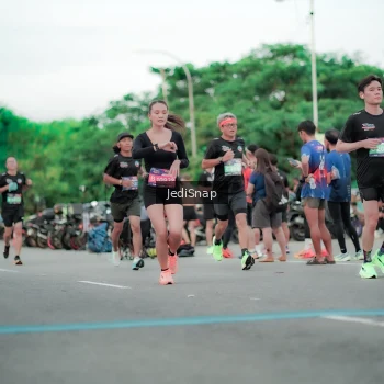 Runner Photo 3842249