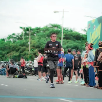 Runner Photo 3842282