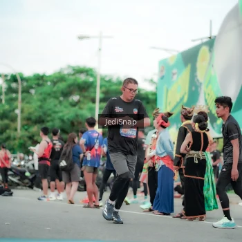Runner Photo 3842298