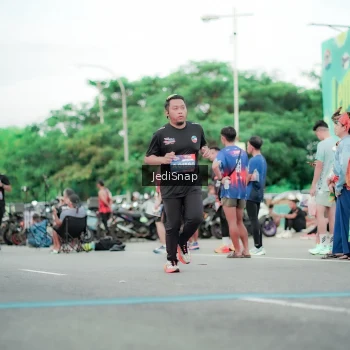 Runner Photo 3842311
