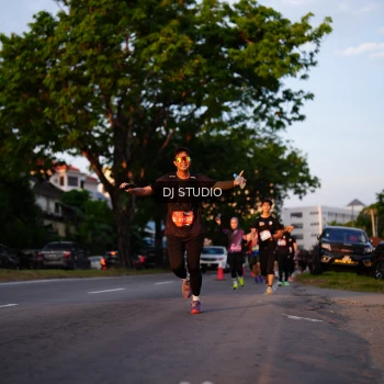 Runner Photo 3842344