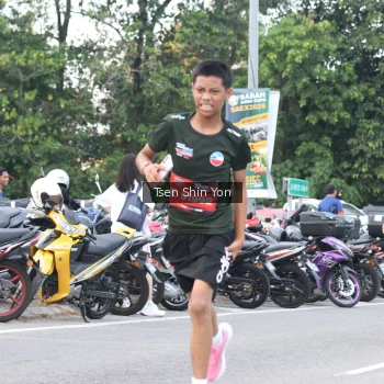 Runner Photo 3842385