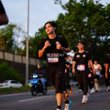 Runner Photo 3842395