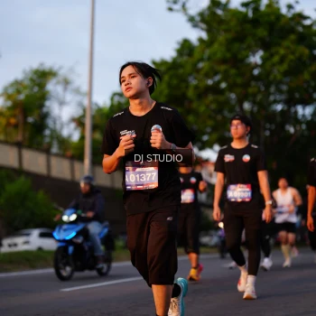 Runner Photo 3842426