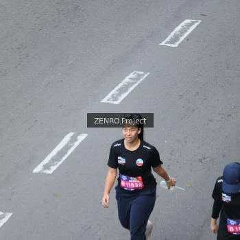Runner Photo 3842465