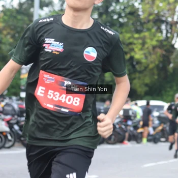 Runner Photo 3842477