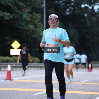 Runner Photo 3842515