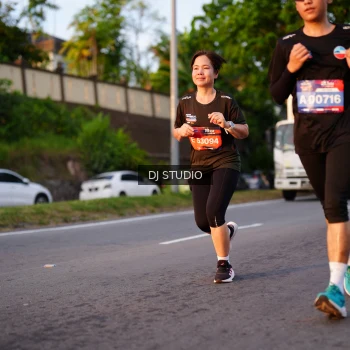 Runner Photo 3842547