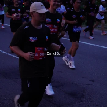 Runner Photo 3842581