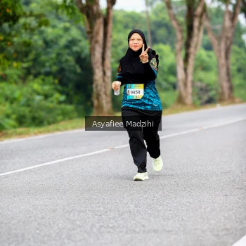 Runner Photo 3842593