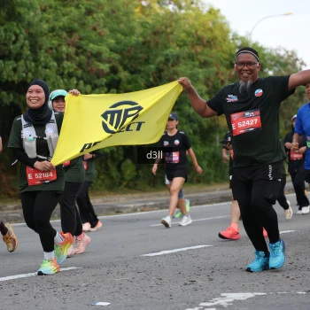 Runner Photo 3842655