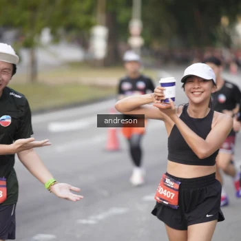 Runner Photo 3842657
