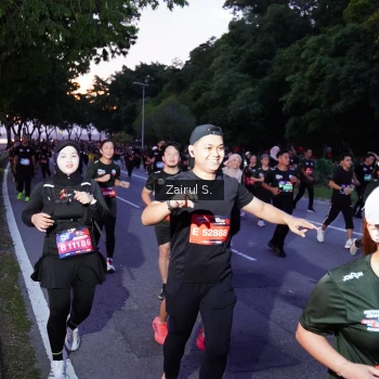 Runner Photo 3842673