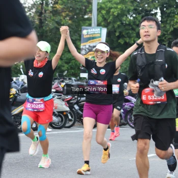 Runner Photo 3842733