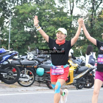 Runner Photo 3842742