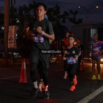 Runner Photo 3842761