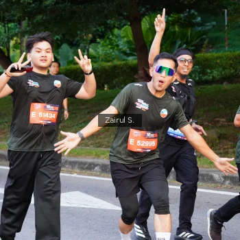 Runner Photo 3842847