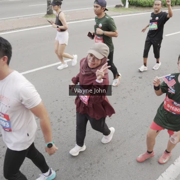 Runner Photo 3842872
