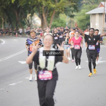 Runner Photo 3843069