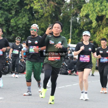 Runner Photo 3843166