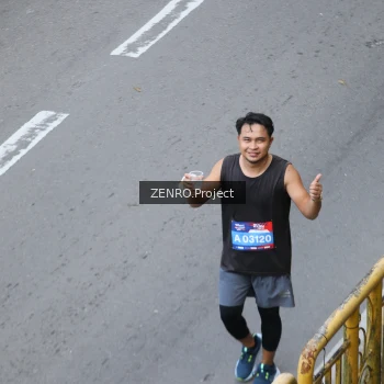 Runner Photo 3843196
