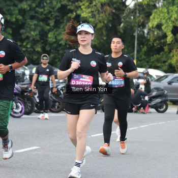 Runner Photo 3843206